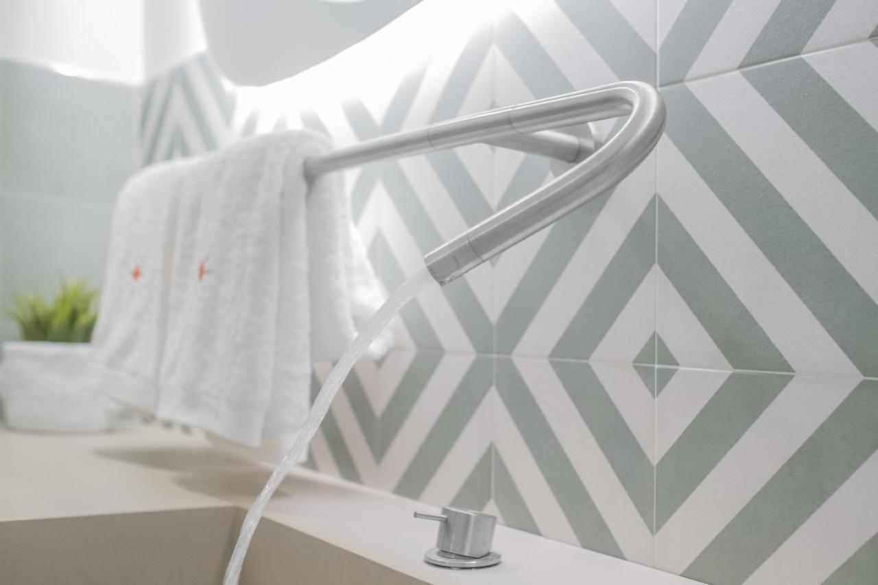 Filia Solis - Old Town Suites & Spa Brindisi Exterior foto
